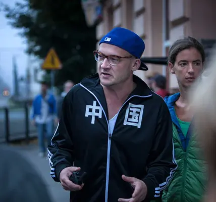 Bartosz Prokopowicz: Mistrz Teatralny i Aktywista Społeczny