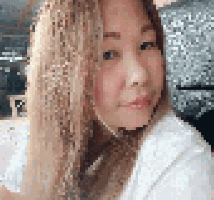 Ellie Kam: Nowa Ikona Młodej Generacji