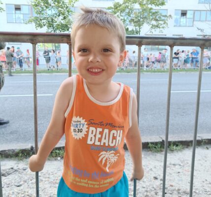 Jakub Gąsowski: Wpływ Nauczyciela na Społeczność Lokalną