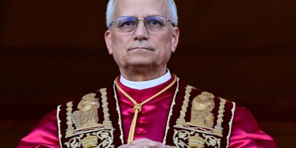 Historia Papieża Leona XIV i jego Wpływ na Kościół