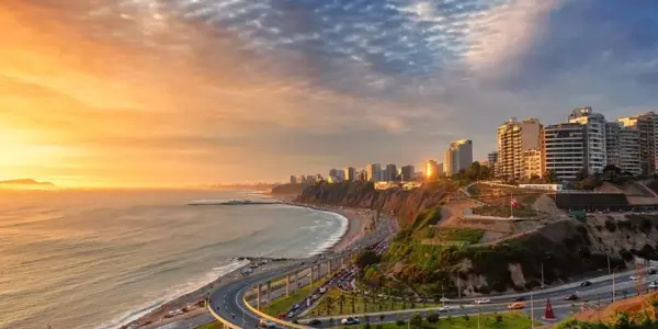 Lima – Serce Peru: Historia i Współczesność