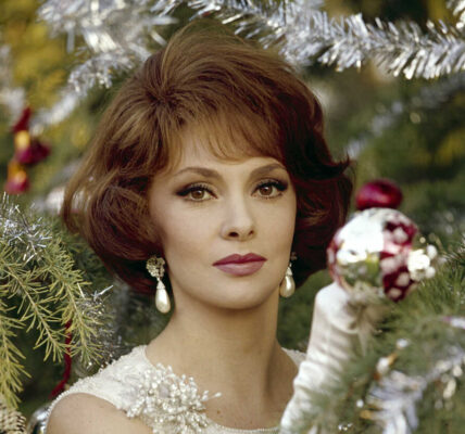 Hedy Lollobrigida: Wspaniała Kariera i Dziedzictwo