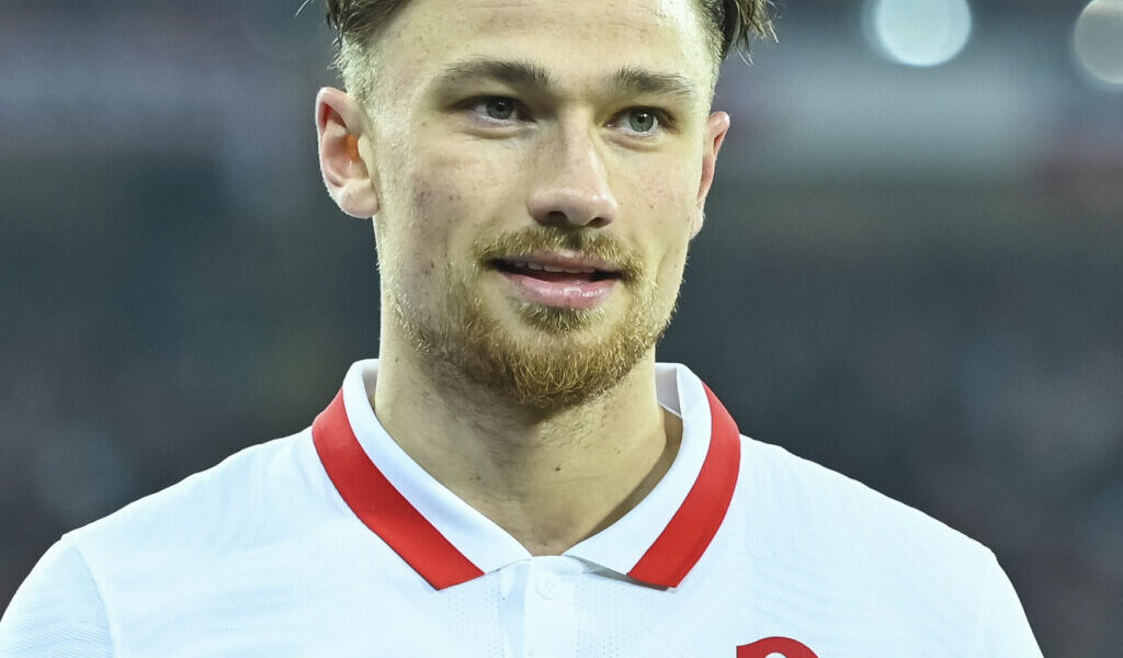 Matty Cash – Wschodząca gwiazda Premier League