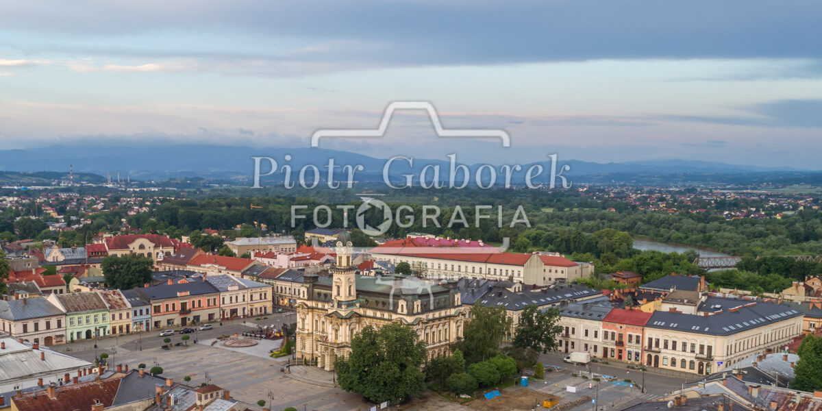 Odkryj Nowy Sącz: Historia, kultura i wydarzenia