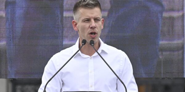 Peter Magyar – Kontrowersyjny Sędzia w Polskim Sądzie