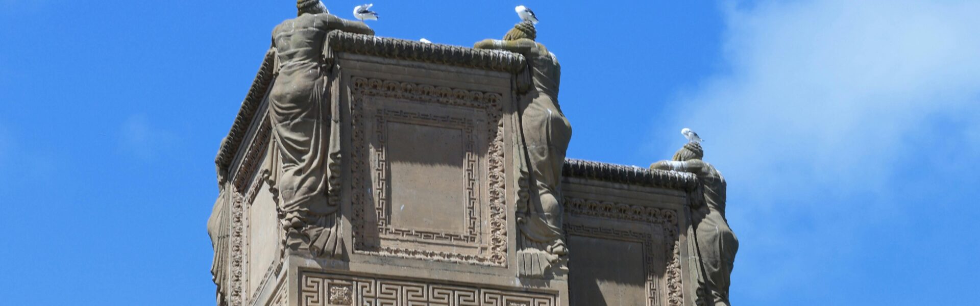 San Siro Stadion: Serce mediolańskiego futbolu