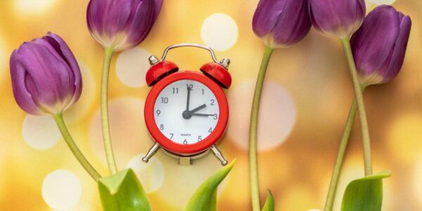 Zmiana czasu: Dlaczego i po co to robimy?