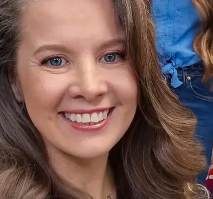 anna powierza — PL news