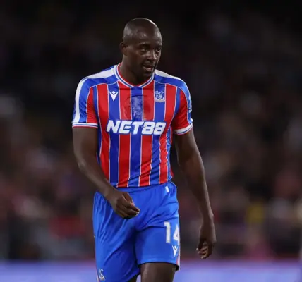 crystal palace – aek larnaka — PL news