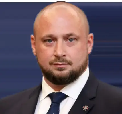 jacek siewiera — PL news