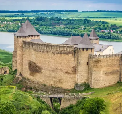 zamek w chocimiu — PL news