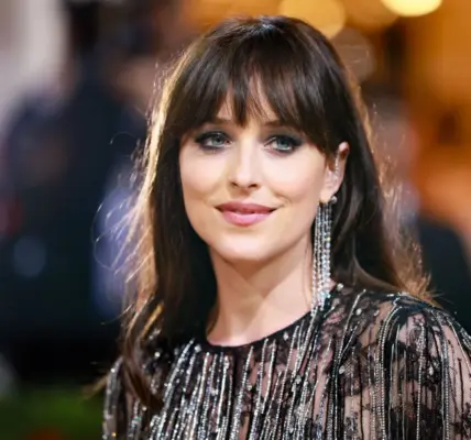 dakota johnson — PL news
