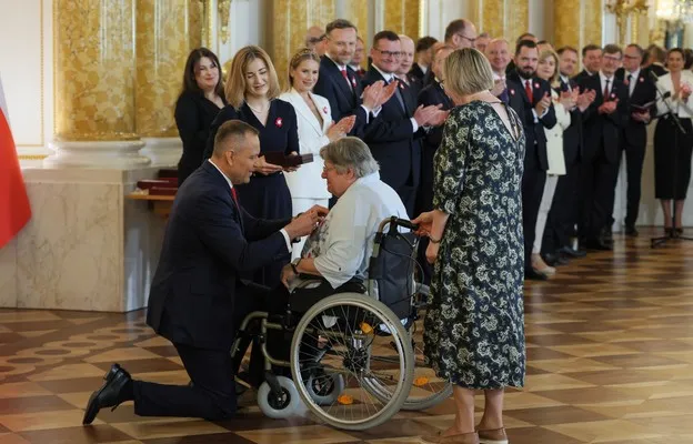 helena pyz — PL news