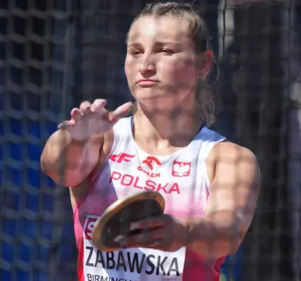 Starsza o sześć lat od Anity Włodarczyk. Rzuciła dalej od najlepszej Polki