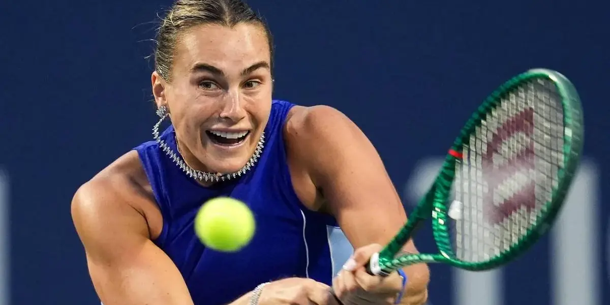 Aryna Sabalenka wyrzucona. Nocny przewrót w Toronto, co za bitwa - przegladsportowy.onet.pl