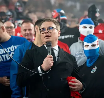 "Yankes" skatowany w Krakowie. Śledczy mówią o roli "Młodej Ferajny" - Wiadomości Onet