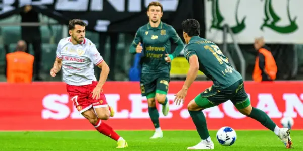Wielka kontrowersja w meczu Śląsk - Widzew. Zawrzało po ostatniej akcji