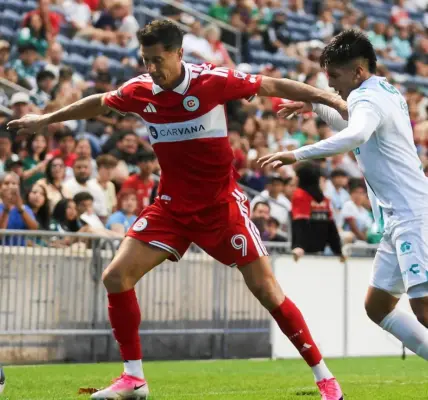 Robert Lewandowski męczył się przez 93. min. Wystarczył jeden błysk