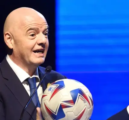 Gianni Infantino dostał ultimatum. Musi odejść. Rebelia w FIFA - Przegląd Sportowy
